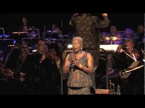 Malaika / Angelique Kidjo and The Luxembourg Philharmonic Orchestra w/ Gast Waltzing