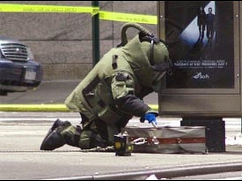 FBI Plot to Blow Up Bank in Oakland -- Stopped by FBI (Feb '13) -ws6OrePRzk