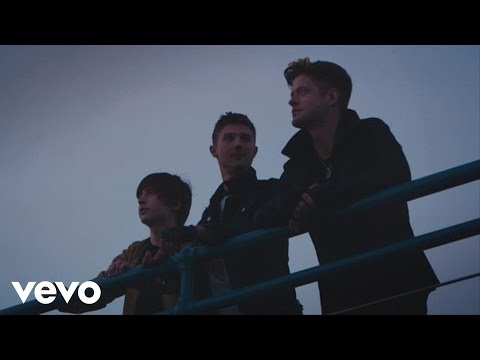 Hot Chelle Rae - Don't Say Goodnight (Official Video)