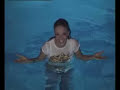 Karin Haydu spadla pri nakrucani do bazena