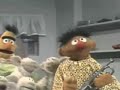 Bert & Ernie tries Gangsta-Rap