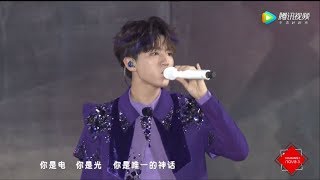 【TFBOYS 王俊凱】TFBOYS 熱力開唱 用一首 S.H.E 《Super Star 》為五周年演唱會開場!【Karry Wang Junkai】