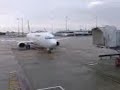Qantas Boeing B737-400 Arriving Melbourne Airport
