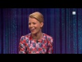 Elizabeth Banks Funny Promotion Interview Hunger Games-Senkveld 15.11.2013