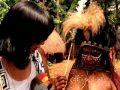Upacara Panah dan Bakar babi Suku Dani Papua