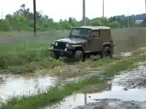 BFGoodrich R15 33/12,5 BFG A/T R15 universalios padangos sunkvežimiams ir autobusams