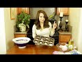 HOW TO MAKE CHAMPAGNE CUPCAKES - NERDY NUMMIES
