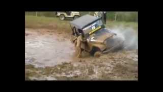 Se não te seguras dentro do Jipe? Dá nisto