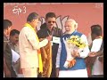 Narendra Modi Invites Chandra Babu To Sit Beside Him In Mahabubnagar Meet
