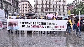 news et reportageItalie : manifestation contre les déchêts toxiques enfouis par la mafia en replay vidéo