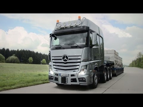 Autoperiskop.cz  – Výjimečný pohled na auta - Těžkotonážní stylovka Mercedes Actros SLT