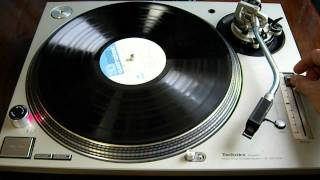 Technics SL-1200MK3D - YouTube