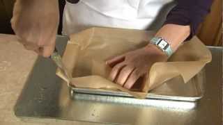 How to Line a Swiss Roll Tin – Baking Like a Chef