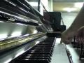 ビクターピアノ V105M（中古ピアノ） 提供：ぴあの屋ドットコム