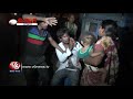 Lady Teaches A Lesson To Romeos - Teenmaar News