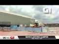 Así fue la caída de la grúa que destruyó el techo del estadio mundialista Así fue la caída de la grúa que destruyó el techo del estadio mundialista