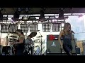 Slash w Fergie - Barracuda - Sound Check - HD