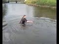 Tessa zwemt in de slooooooot! =P