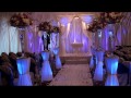 Wedding under blue light. Flowers and decor by SaniMar Decor Studio.