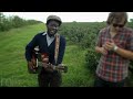 Michael Kiwanuka - Tell Me A Tale // Mahogany Session
