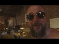 Shane Smith Strips Down for 2,000,000 Subscribers!
