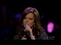 Kelly Clarkson and Martina Mcbride - Does he love you Live