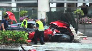 Acidente: Ferrari 599 GTO vs Taxi