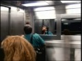 Menina Fantasma no Elevador | Pegadinha com Anna Livya | Programa Silvio Santos