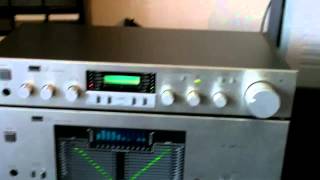 Sansui B-77 power amplifier and pre-amplifier C-77 - YouTube