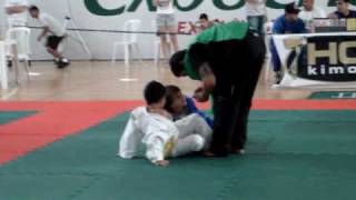 JIU-JITSU / JUDÔ LUTA BERNARDO SCHUBERT 8 ANOS - WWW.SGB7.COM