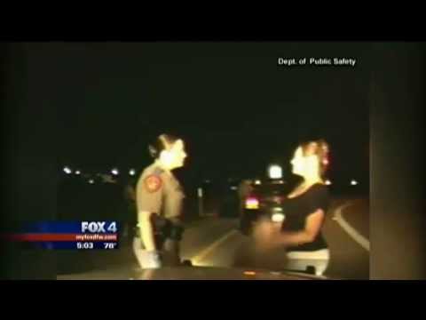 Two women CAVITY SEARCHED by Texas Police after being pulled over for littering, near Dallas K3c1qAMqtFY