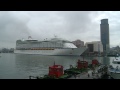 海洋航行者號VOYAGER OF THE SEAS 基隆港離港 11:45秒處 鳴笛三聲響離港