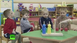 Власти Украины могут подстегнуть торговлю детьми