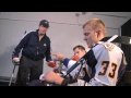 Upper Deck Shows '09 NHL Rookies How to Tape Their Sticks