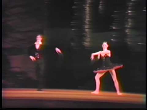 John Curry Ice Moves With Cathy Foulkes 1980 John Curry S Ice Dancing 