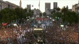 Adiós a la presidenta adicta al lujo, al bótox y al dinero!