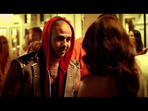 Смотреть FERNANDES, Danny ft. RAMSAY, Josh - Hit Me Up