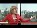 Keiser Report: UK 'Cult' of 'Saving' (E485)