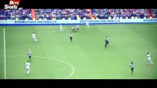 Zinedine Zidane Perfect skills vs  Juventus Legends 9/6/2013