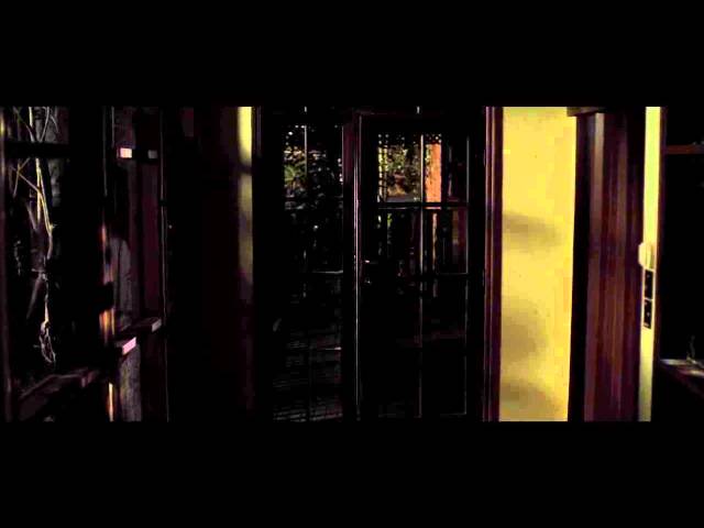 Crawl - "There's Somone Inside" - Exclusive Clip
