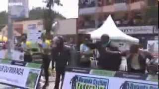 news et reportageTour du Rwanda 2013 : Étape 2 - Rwamagana / Musanze en replay vidéo