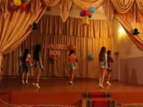 Скачать попурри школьных песен