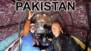 1 DAY AS A TOURIST IN PAKISTAN (This is Pakistan?)