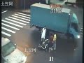 Kung Fu biker wins in a traffic accident in China