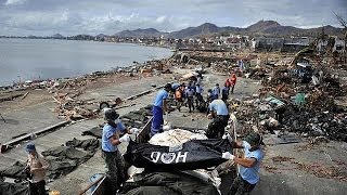 news et reportageUn immense défi logistique pour les secours aux Philippines en replay vidéo