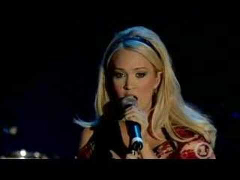 Carrie Underwood Singing. Carrie Underwood sings Alone