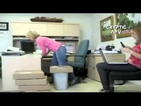 مواقف مضحكه جداا جداا للكبار فقط +18 Very funny for adults only - عرب توداي