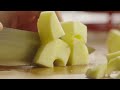 How to Make Applesauce