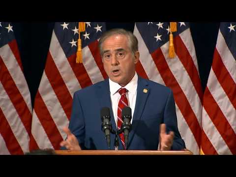 WATCH: VA Sec. Shulkin discusses Veterans Educational Assistance Act - عرب توداي