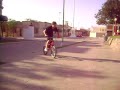 
yo subiendo un tapial co